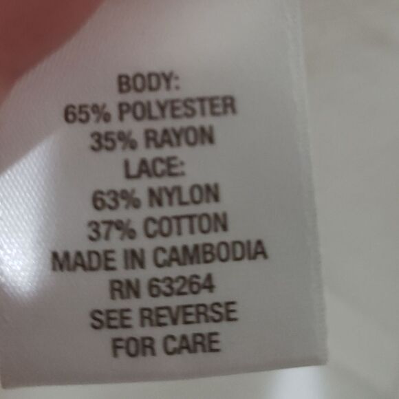 Dressbarn Lace Overlay Top Sz 2x - Picture 5 of 5